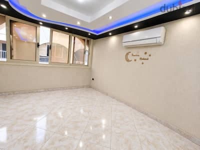 شقة للايجار شارع 500 عمارات النيابه العامه بجوار عمارات الكويتيه 2
