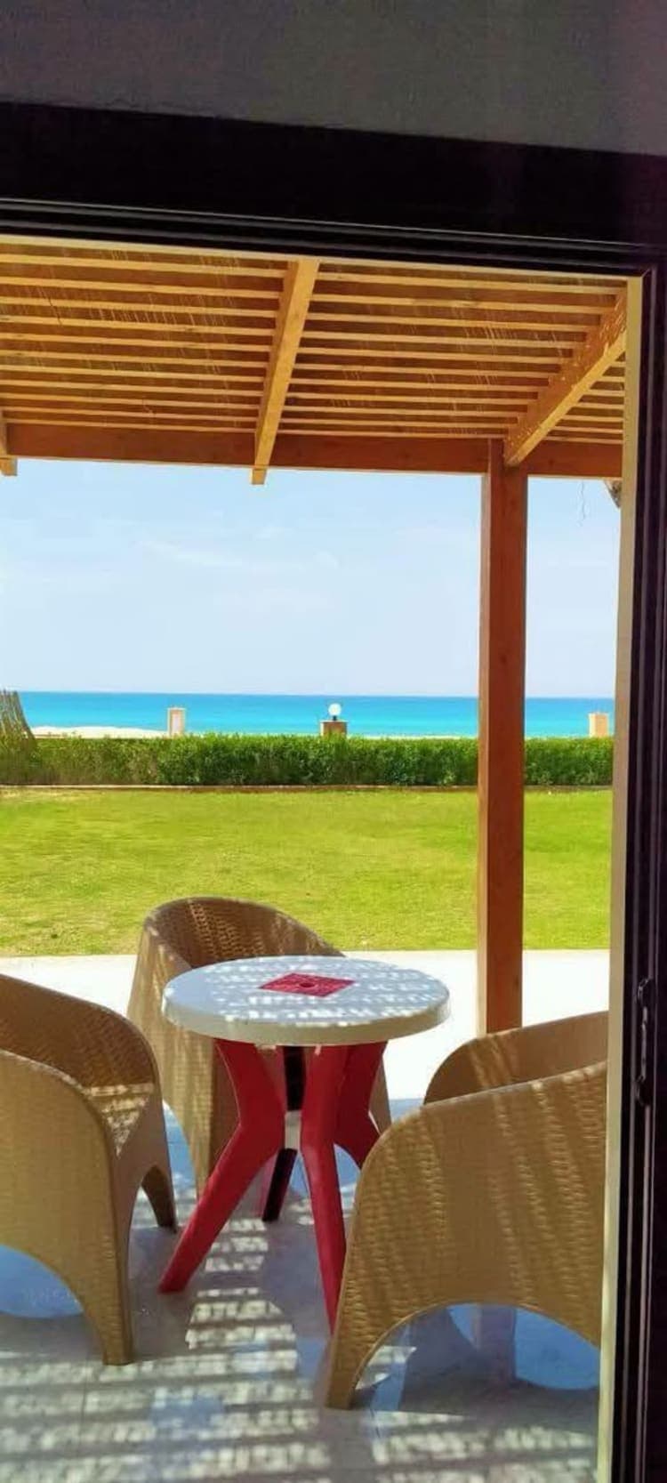 شاليه 3 غرف للإيجار بقرية رمسيس الساحل الشمالي 1