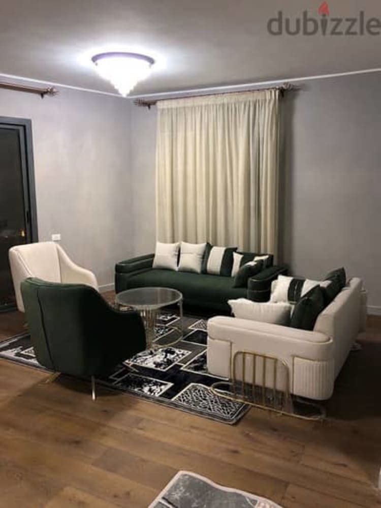 Apartment for rent in sodic Villette 280 m2 2