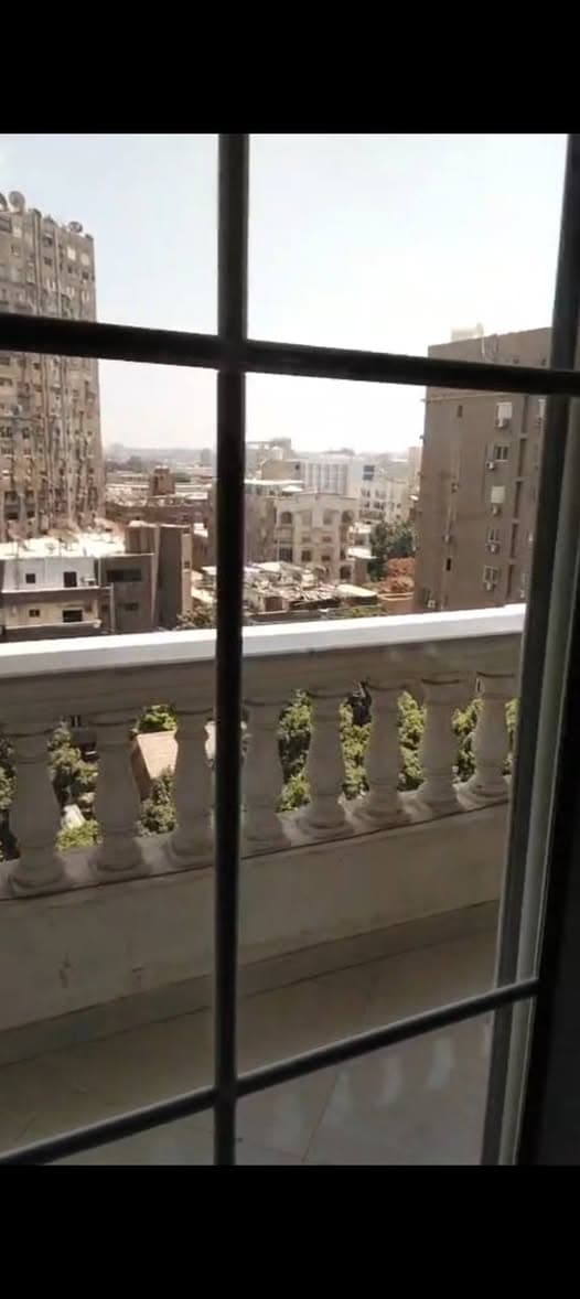 شقة 4 غرف للإيجار في المهندسين 2