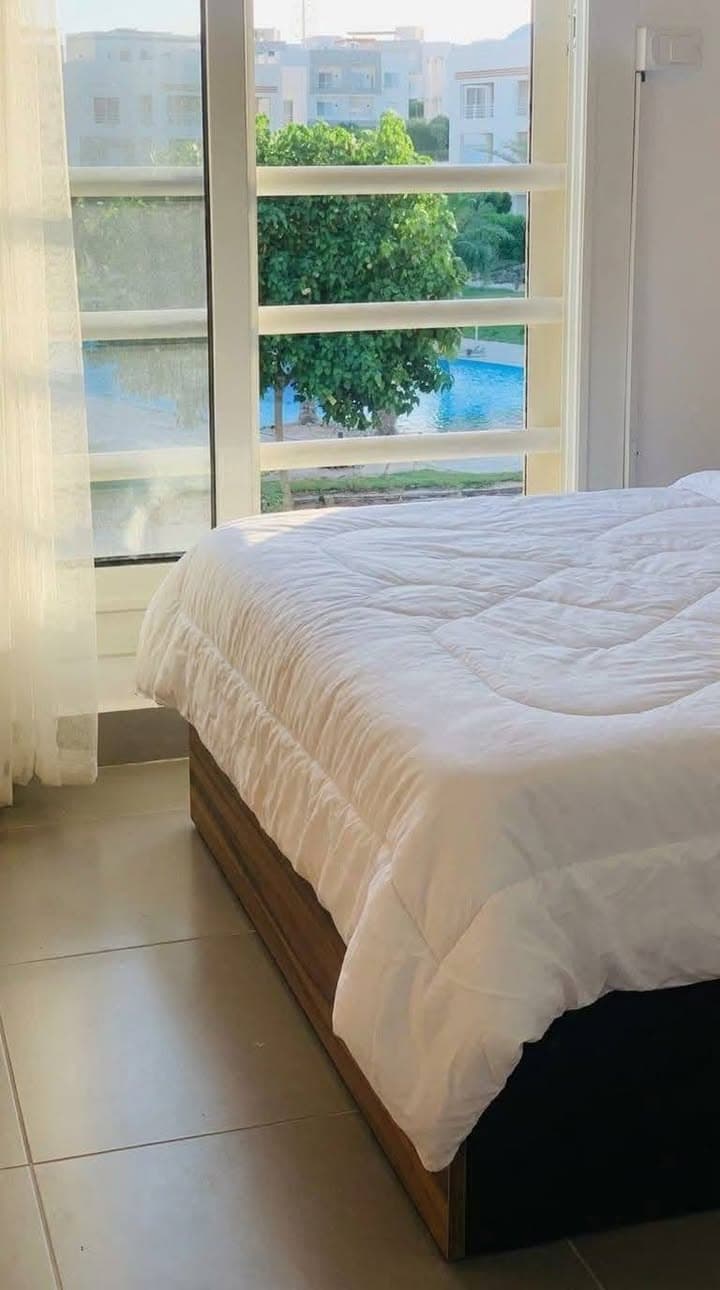 شاليه 3 غرف للإيجار في أمواج 5