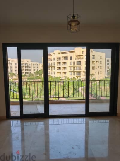 for rent in O west 2